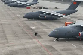 空军唯一的运-20、运-9双料女机长，上全国两会！图片