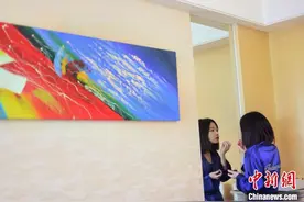 职业伴娘走俏婚庆市场：每次参与都是“幸福的客串”图片