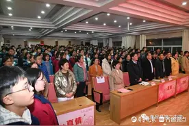 十年磨剑展锋芒，百日鏖战铸辉煌！惠民二中举行迎高考誓师大会图片