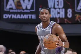 福克斯因左腿筋酸痛缺席今日对阵鹈鹕一役图片