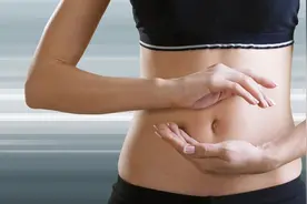 肚脐眼千万不能乱抠？抠了会肚子痛？图片