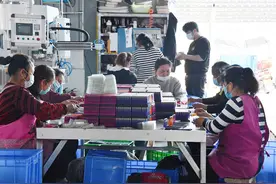 工行岑巩支行：“用工贷”资金“秒”到公司账户图片