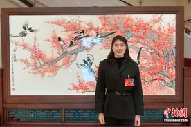 两会体谈｜张雨霏：学校需要更多“冠军体育课”图片