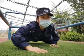“90后”女特警陈秀：“舞刀弄枪”的别样青春图片