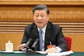 一块芯片背后：把关键核心技术掌握在自己手中图片