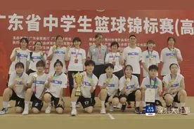 省赛14连冠！深圳校园“女篮传奇”离不开这名“女教头”图片