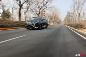 颠覆传统豪华——腾势D9 | MPV里的第三空间图片