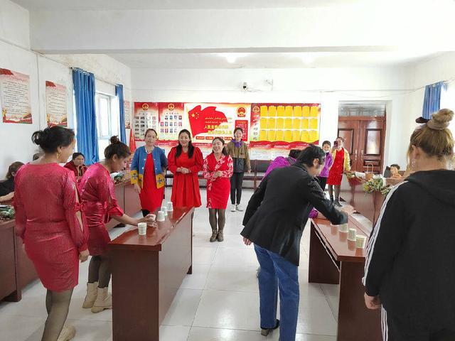 喜迎“三八”妇女节 多样活动展风采