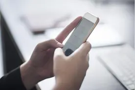 马上评｜“个性化推荐”：逃不出的信息茧房图片