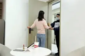 警惕免费赠送的“保温杯”，背后是骗局！警方提醒……图片