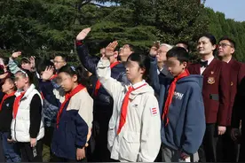 十年牵手，点亮心灯，“盲童领路天使”再出发图片