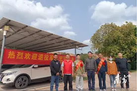 高州荷塘：迎老兵荣归故里，送新兵奔赴军营图片