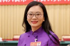 全国人大代表、依文集团董事长夏华：打造国潮新高地，助力乡村振兴图片