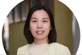 王晓菲：着力破解专职消防队伍体制建设等问题图片