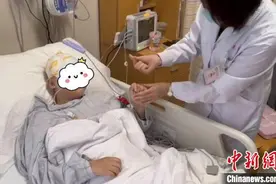 花季女孩罹患颅内巨大畸胎瘤 上海专家挑战极限大脑深处“驱魔”图片