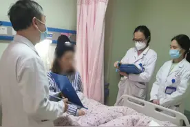 孕晚期出现腹痛恶心 小心是急性胰腺炎图片