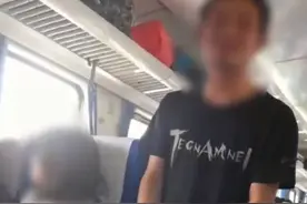 “愿意加个联系方式吗？”男子高铁上纠缠女生2小时！图片