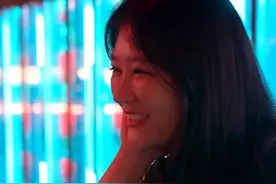 大小爱喝丨给女朋友的第一杯酒：做自己，去他的“白幼瘦”图片