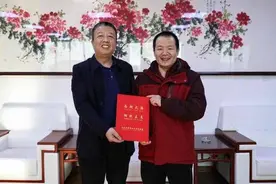 博士刘本良有了新工作：成山东一所大学教授，曾辟谣年薪上亿，因电视求职要5000薪资引关注图片