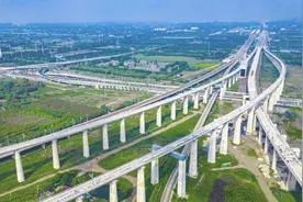 太仓撤县建市30周年｜太仓“驶”入上海图片