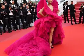 法新社：沙特阿拉伯有个著名时装设计师 好莱坞大咖皇室和社会名流着装出自其手图片