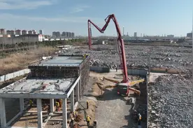 加快薛微同城化发展！枣庄薛城跨京沪铁路立交桥施工正酣图片