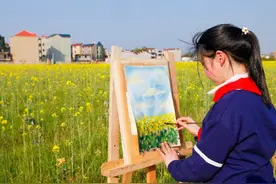 走进花海画春天图片