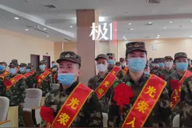 好男儿志在四方！武汉交通职业学院425名军士生奔赴军营图片