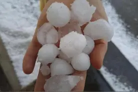 贵阳多地冰雹如下雪图片