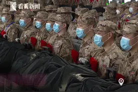 上海市上半年征集的新兵即将迈入军营图片