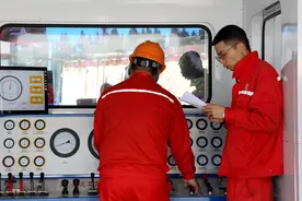 连续油管操作工技能竞赛首次在湖北举行图片