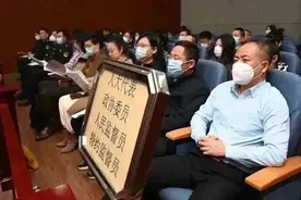 串串里面加“老油” 非法获利4.8万余元 法院判了！图片