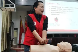 吐出来的“废气”为什么能救活一个人？达州中心医院急救专家为煤矿工人送来急救讲座图片