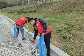 保护母亲河 共建生态城图片