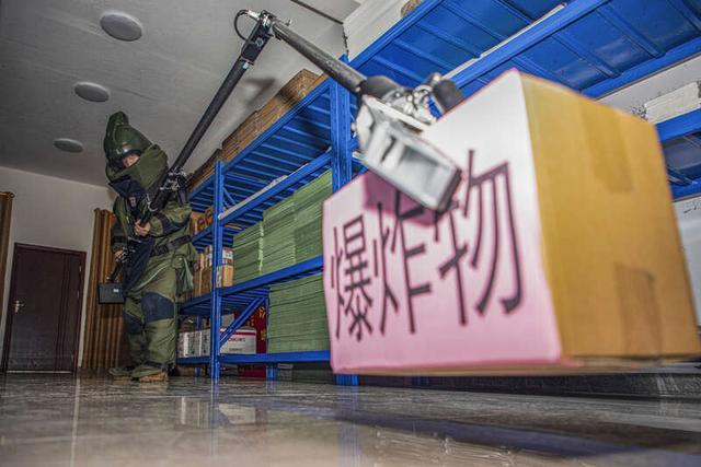 直击武警广西总队特战侦察专业集训