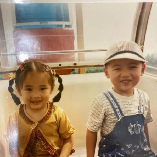 女生寻21年前并肩坐摩天轮的男孩