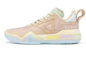 一周运动新品｜阿迪达斯BOOST系列上新，匹克推维金斯生日战靴图片