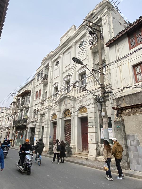 老地方·老故事