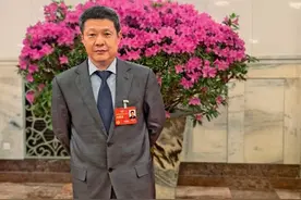 全国政协委员黄群慧：创新是企业家精神的核心图片