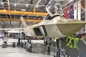土耳其首架第五代战斗机下线 外形很像F-22图片