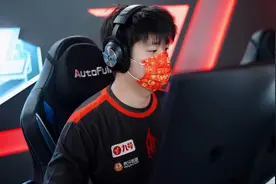 不忘初心，穿越火线选手欧欧想拿第二个世界冠军图片