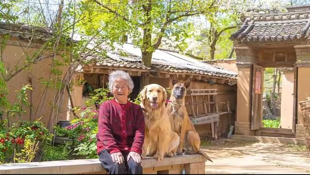4年，90后小伙记录下100多位乡村老人的笑脸