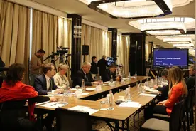 周晋峰：中匈对话“中国式现代化与世界共同的命运”图片