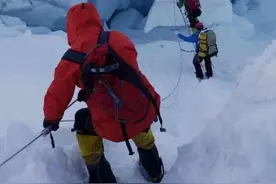 登珠峰需要50万元？登山队领队揭秘图片