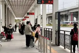 即使搭乘最晚一班高铁“下扬州”，扬州公交也在等你……图片