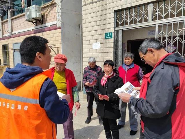 如何提升人口服务管理质效？庄行这个村这样做