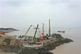 六横公路大桥二期工程双屿门大桥首桩灌注成功图片