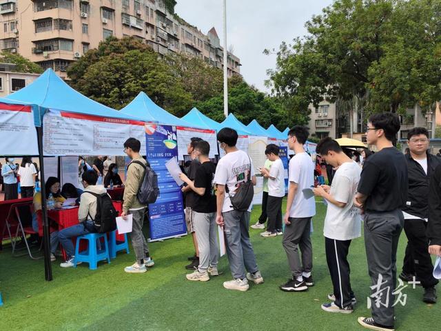 568家企业走进仲恺招揽乡村振兴人才，提供2.6万个岗位