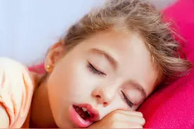 儿医说丨睡觉打鼾张嘴也是病？需要治疗吗？图片