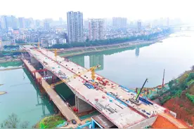 钢铁长虹绽放大佛之畔——乐山市新建城市道路桥梁工程纪实图片